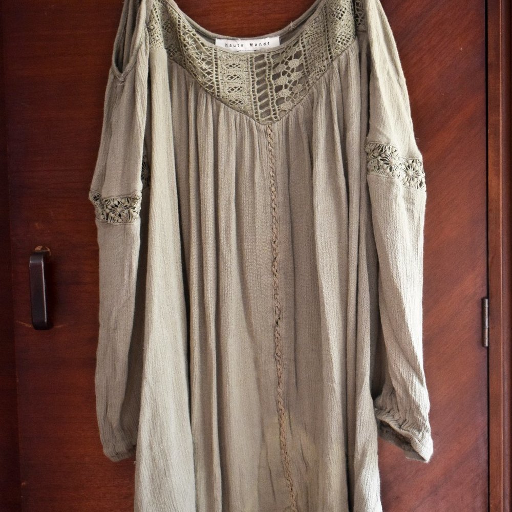 Haute Monde Cold Shoulder Top